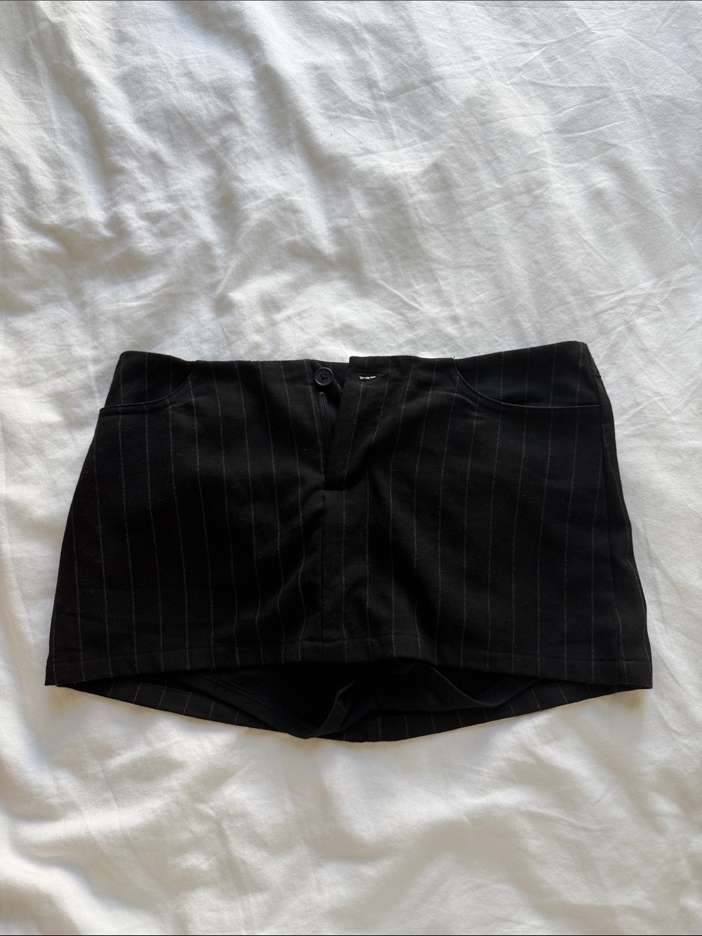 brandy melville black pinstripe mini skort skirt